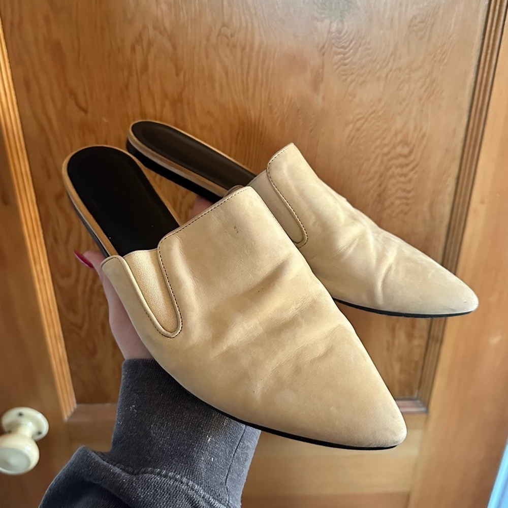 Jenni Kayne Cream Pointed-Toe Suede Backless Mules - Picture 3 of 10